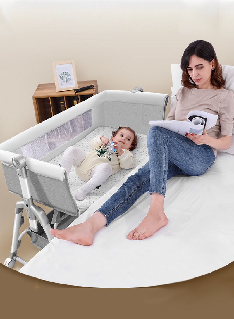 Multi Functional Folding Movable Portable Splicing Big Bed Crib