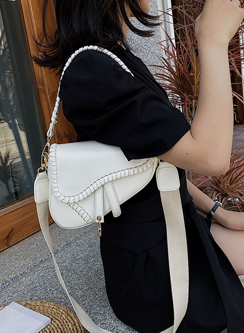 Women's Fashionable Shoulder Crossbody Saddle Bag