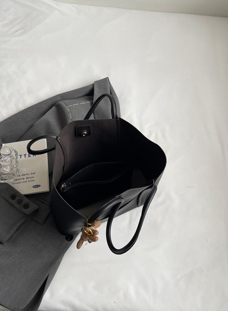 PU Large Capacity Retro Shoulder Handbag Tote Bag